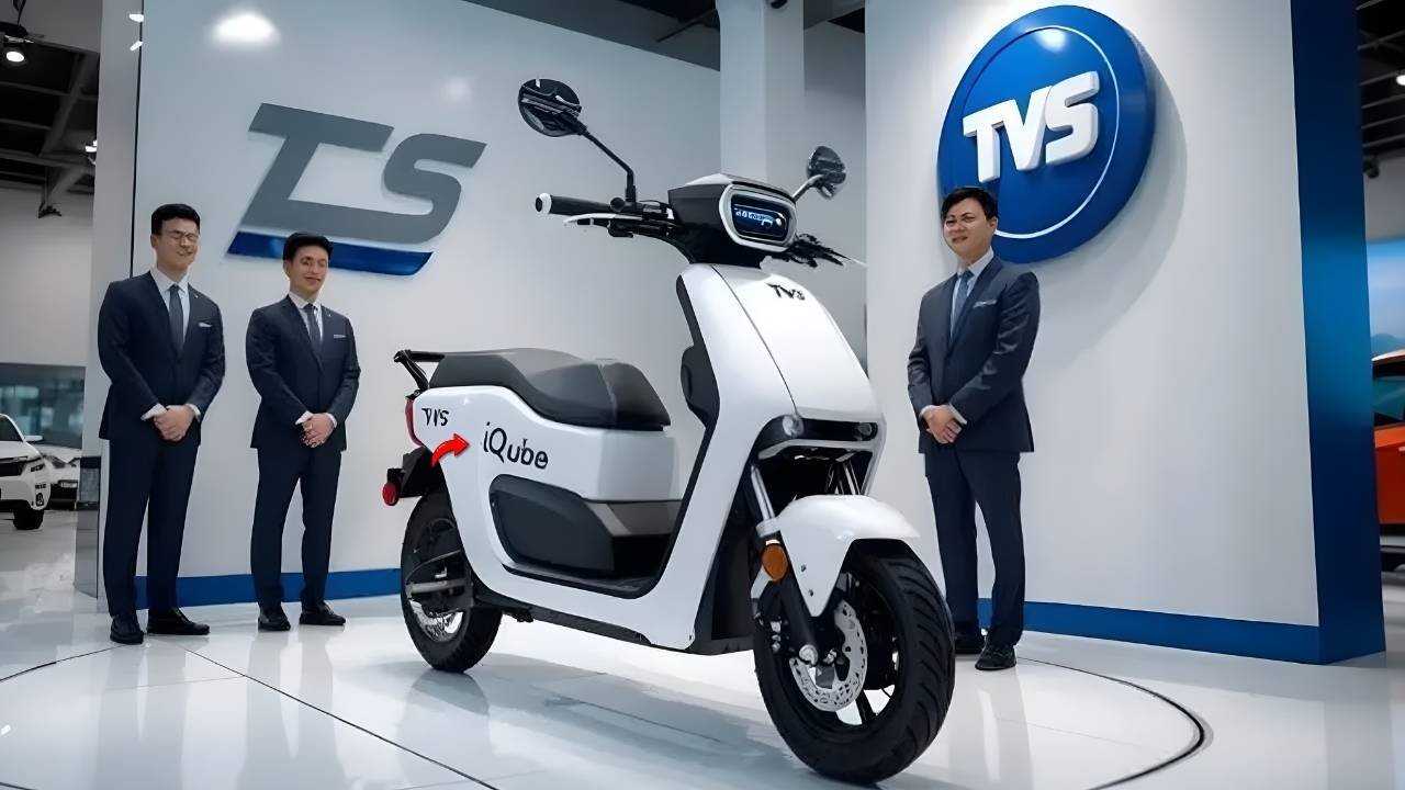 TVS iQube 2026 Electric Scooty Launched 4.4kW Motor, 445km Range, Fast Charging in 60 Min